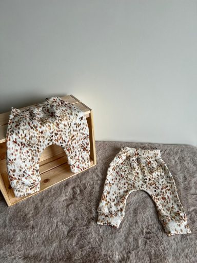 Broekje - verfspetters